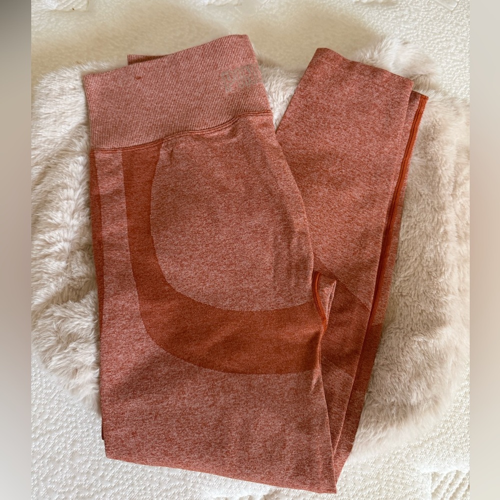 PINK Victoria's Secret Burnt Orange Leggings